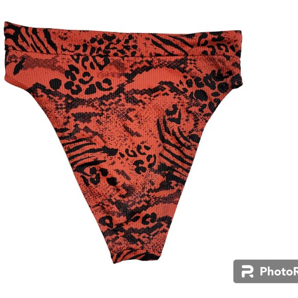 Xhilaration Tiger Bikini Swim Suit Bottom Animal Print on Ribbed Fabric - Picture 3 of 8